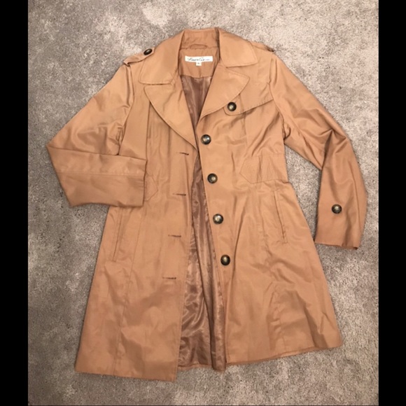 Kenneth Cole Jackets & Blazers - Kenneth Cole • Tan Jacket